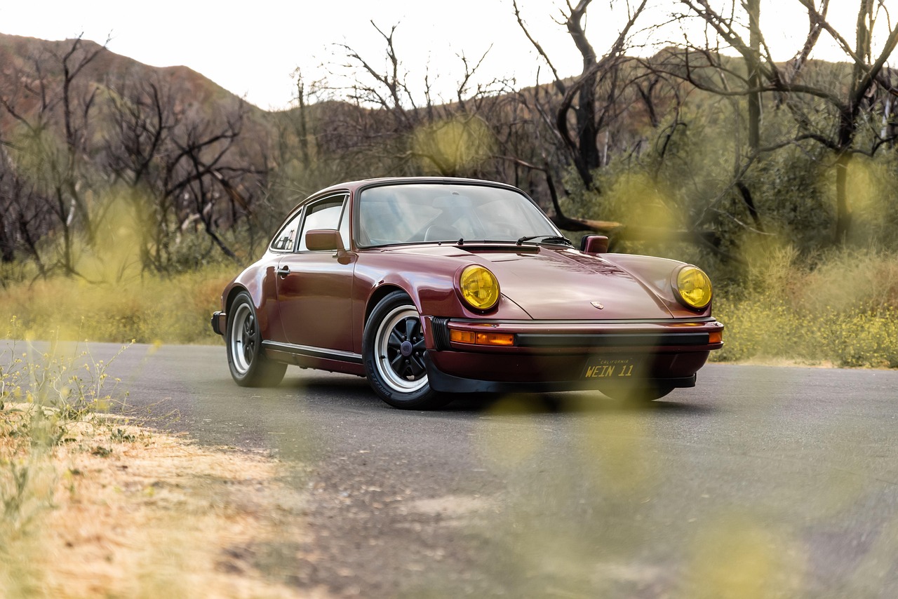 Porsche, road, retro — 5 Plain Dating Tips On Your First Date
