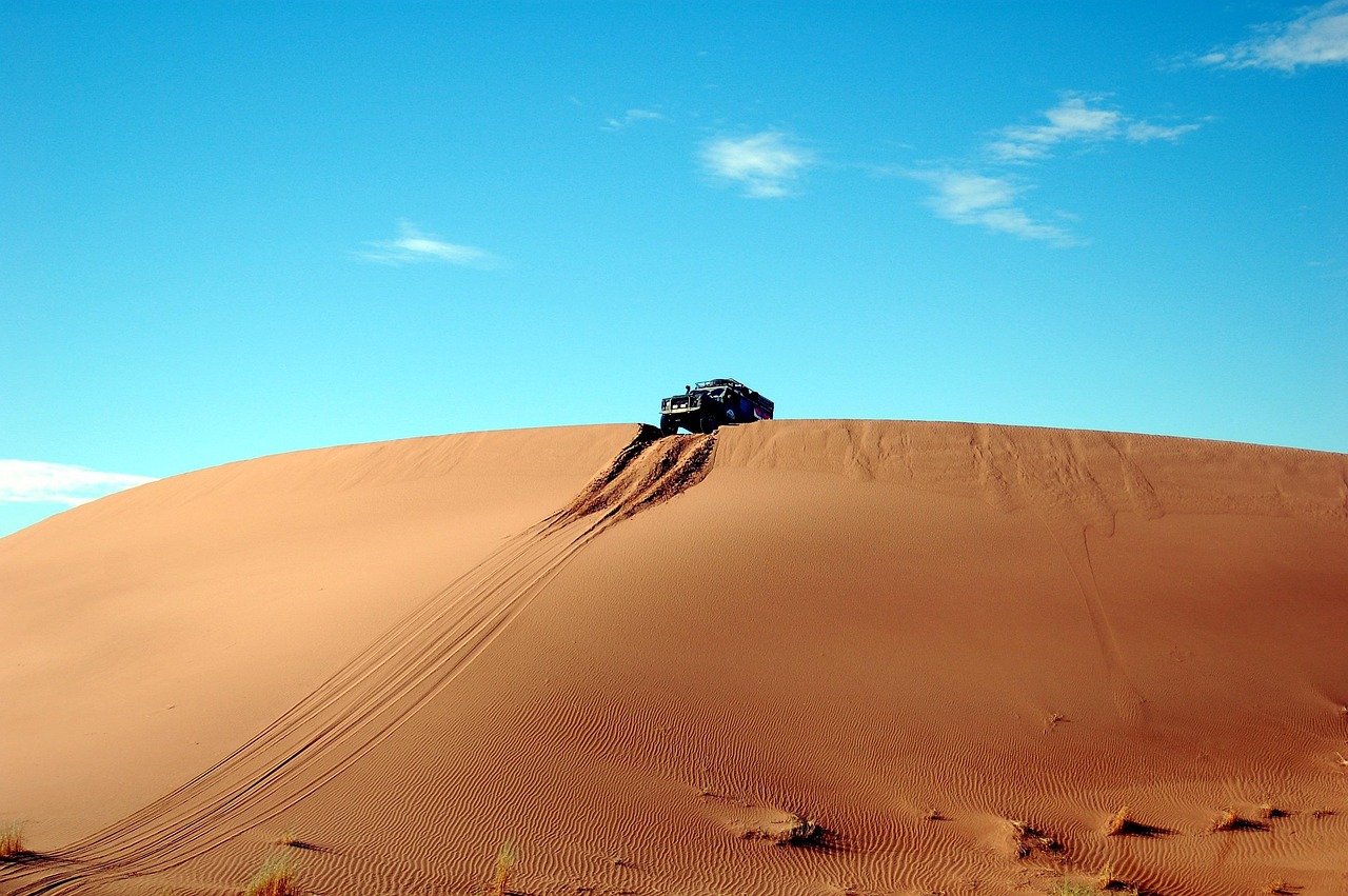 Desert, sand, rally — Safety Precautions To Take When Driving A Forklift