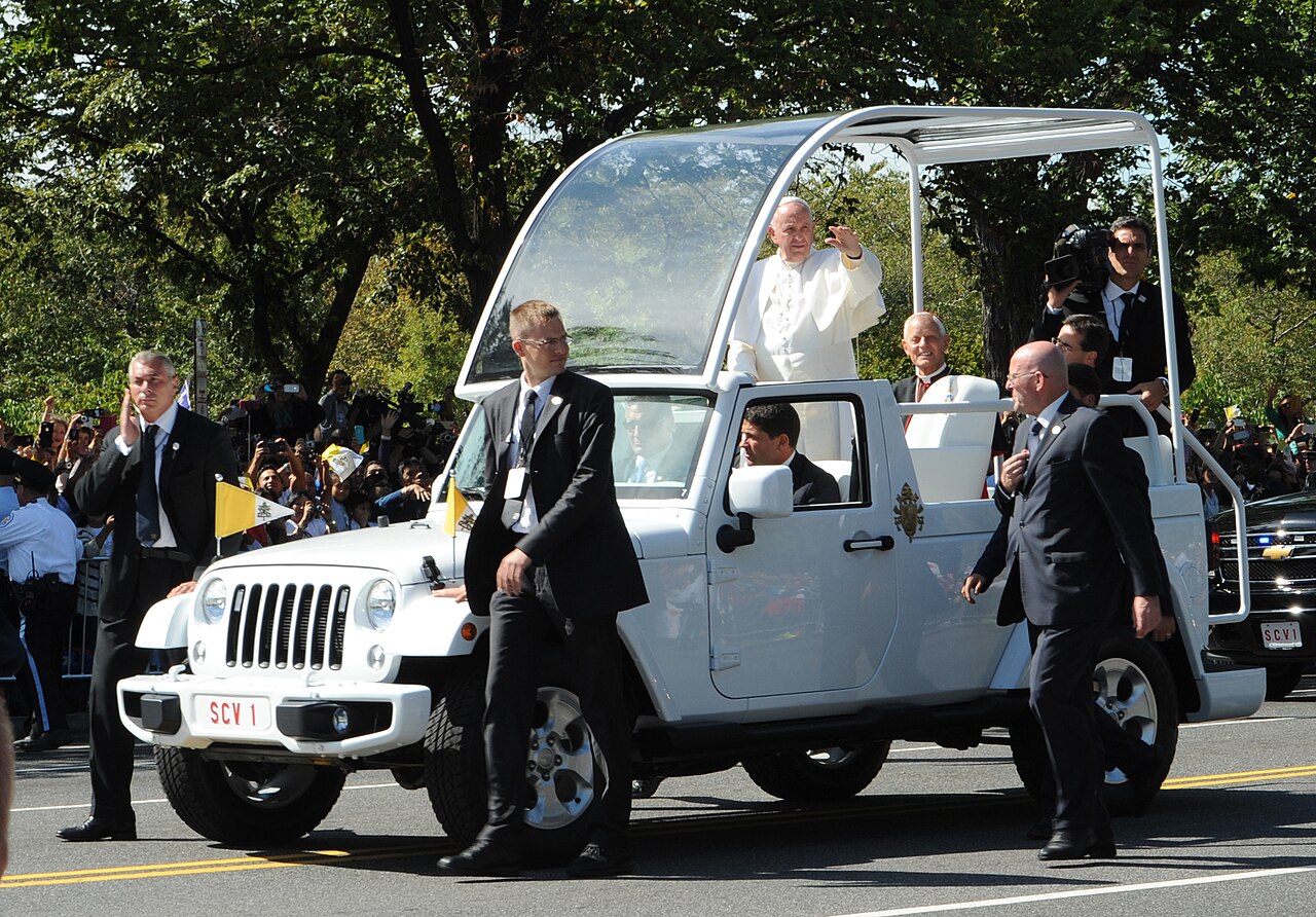 popemobile exhibition